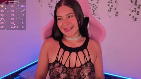 Victoria  online show from 04.04.26