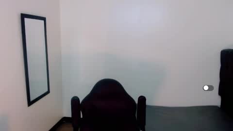 AriSaray online show from 01.15.25