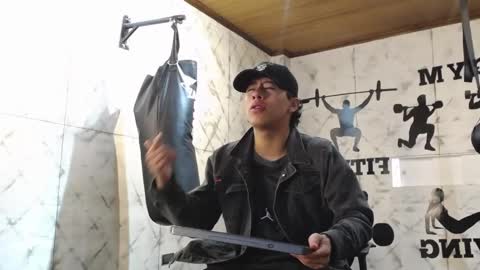 labrinthteasing online show from 09.11.25