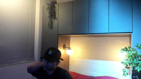 labrinthteasing online show from 02.13.26