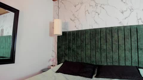 labrinthteasing online show from 03.10.26