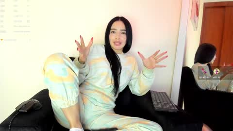 lace_victoria online show from 01.10.25