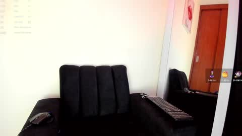 lace_victoria online show from 01.27.25