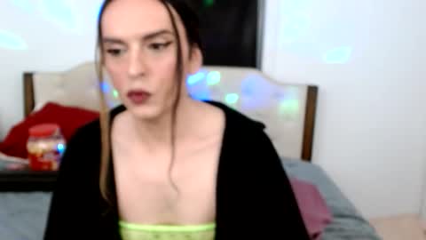 Lacey Phoenix online show from 02.22.26