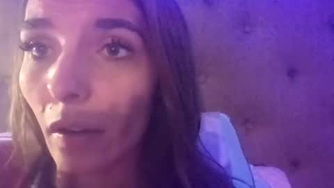laceywhite01 online show from 11.20.25