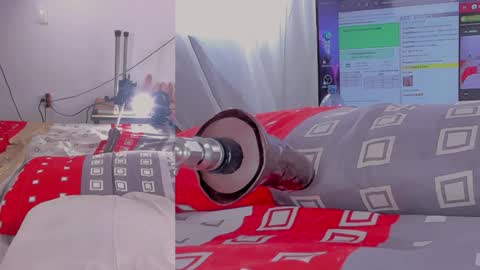 LACI LOST online show from 12.12.24