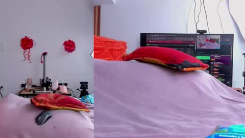 Snapshot of lacii_lost chatting on 02.19.26 LACI LOST online show from 02.19.26