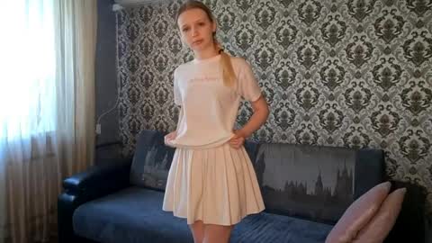 Snapshot of ladawnloser chatting on 05.24.26 Lada online show from 05.24.26