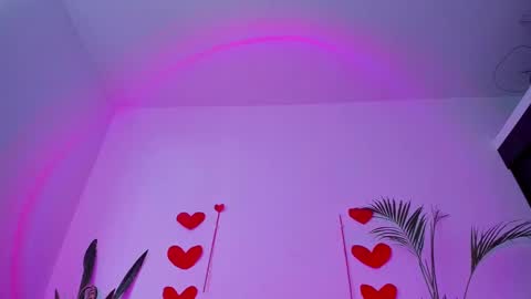 Snapshot of ladenandjuan chatting on 02.18.25 Laden And Juan online show from 02.18.25