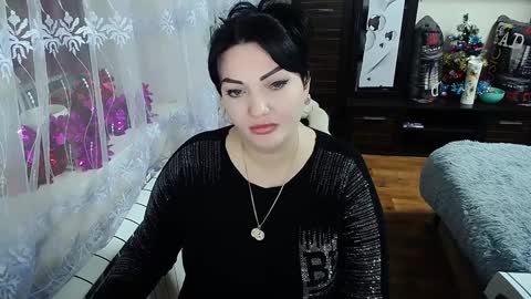 lady_boom_ online show from 01.14.25