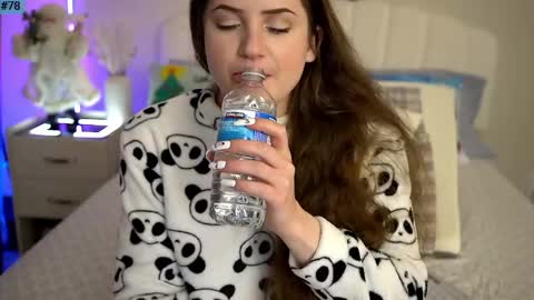 Snapshot of lady_bpd chatting on 12.06.24 Anna online show from 12.06.24