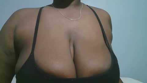 lady_dearra online show from 02.03.26