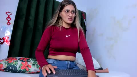 LADY  online show from 02.16.25