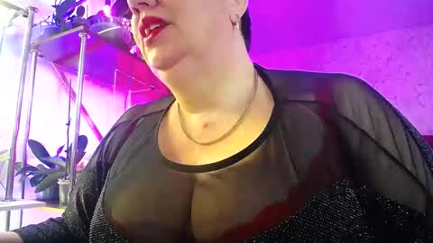 Lady Gloria online show from 03.08.26