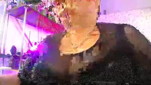 Snapshot of lady_gloria chatting on 04.27.26 Lady Gloria online show from 04.27.26