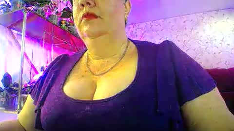 Snapshot of lady_gloria chatting on 05.07.26 Lady Gloria online show from 05.07.26
