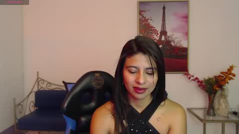 Snapshot of lady_isabella_ chatting on 05.15.26 Lady Isabella online show from 05.15.26