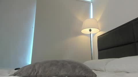 Snapshot of lady_ni chatting on 03.07.25 700 1300 -5 online show from 03.07.25