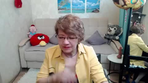 Snapshot of lady_sexy_di chatting on 04.25.26 Diana online show from 04.25.26