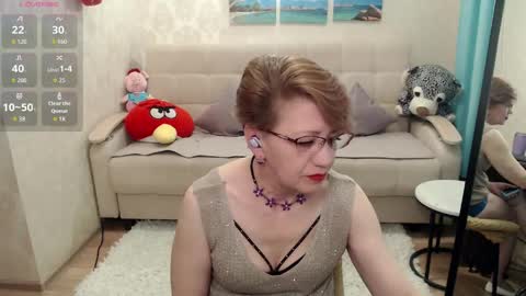 Snapshot of lady_sexy_di chatting on 04.30.26 Diana online show from 04.30.26
