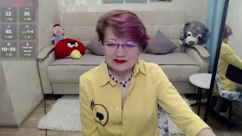 Snapshot of lady_sexy_di chatting on 05.06.26 Diana online show from 05.06.26