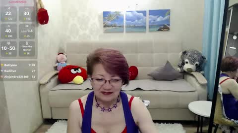 Snapshot of lady_sexy_di chatting on 05.08.26 Diana online show from 05.08.26