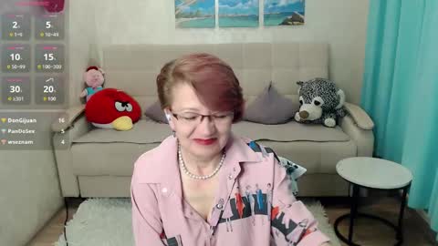 Snapshot of lady_sexy_di chatting on 05.17.26 Diana online show from 05.17.26
