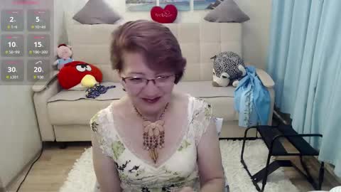 Snapshot of lady_sexy_di chatting on 06.02.26 Diana online show from 06.02.26
