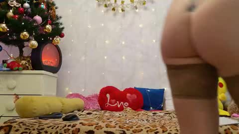 Sima Ladybigsmile online show from 01.07.26