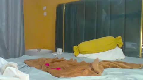 lindah32 online show from 02.04.26