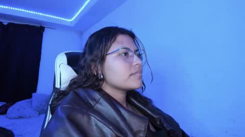  Lady  online show from 03.23.26