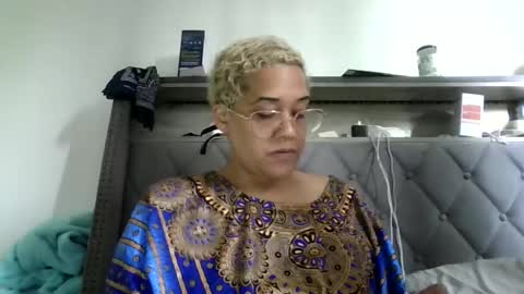 Snapshot of ladycinnabon chatting on 06.19.26 Stephanie online show from 06.19.26