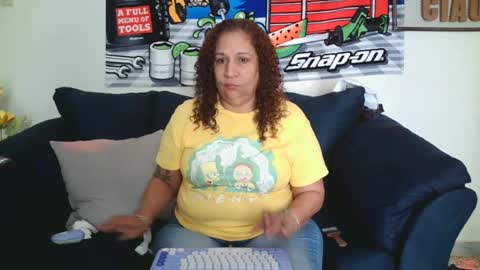 Snapshot of ladycreamypr1 chatting on 06.25.26 onlyfans Ladycreamypr online show from 06.25.26