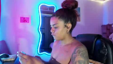 Snapshot of ladydanniela chatting on 02.27.25 leidy daniela online show from 02.27.25