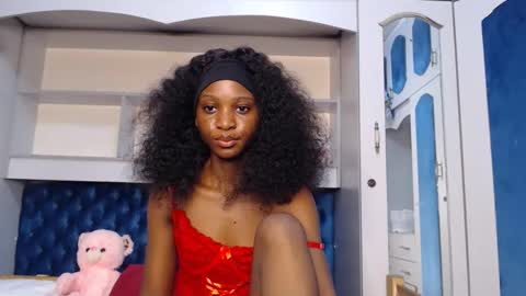 Snapshot of ladydiva69 chatting on 02.07.26 ladydiva69 online show from 02.07.26