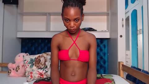 Snapshot of ladydiva69 chatting on 03.01.26 ladydiva69 online show from 03.01.26