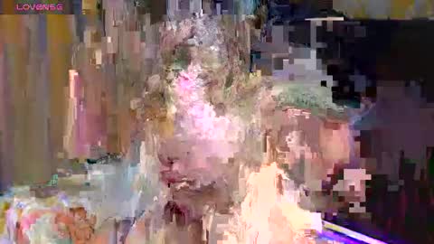 Snapshot of ladyemelymoon chatting on 05.19.26 LadyEmelymoon online show from 05.19.26