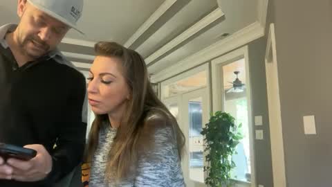 ladylorreign online show from 10.14.25