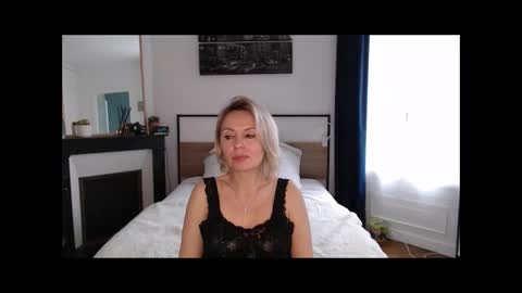 Snapshot of ladysexyx chatting on 03.09.26 ladysexyx online show from 03.09.26