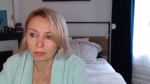 Snapshot of ladysexyx chatting on 03.16.26 ladysexyx online show from 03.16.26