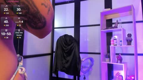 Lady  online show from 01.25.25