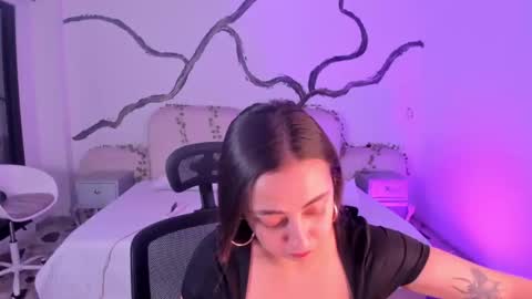 Lady  online show from 09.12.25