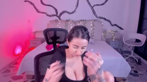 Lady  online show from 09.14.25