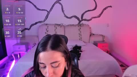 Lady  online show from 09.15.25