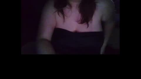 Snapshot of laelih chatting on 04.28.26 LaeLita online show from 04.28.26