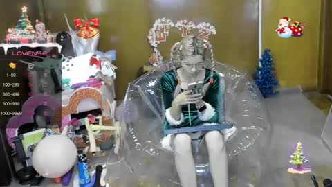 Skinnygirl online show from 12.13.25