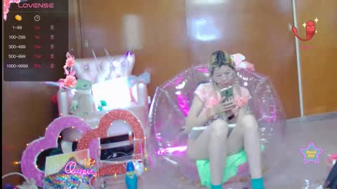 Skinnygirl online show from 02.10.26