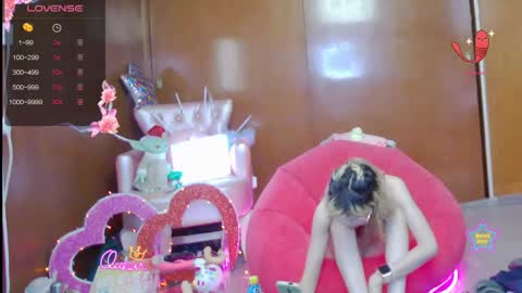 Skinnygirl online show from 04.15.26