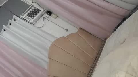 Snapshot of lahermosa_manika69 chatting on 03.01.25 MANIKA online show from 03.01.25