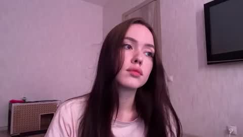 Snapshot of lakeshiaedemann chatting on 06.13.26 Katherine or just Kiki online show from 06.13.26